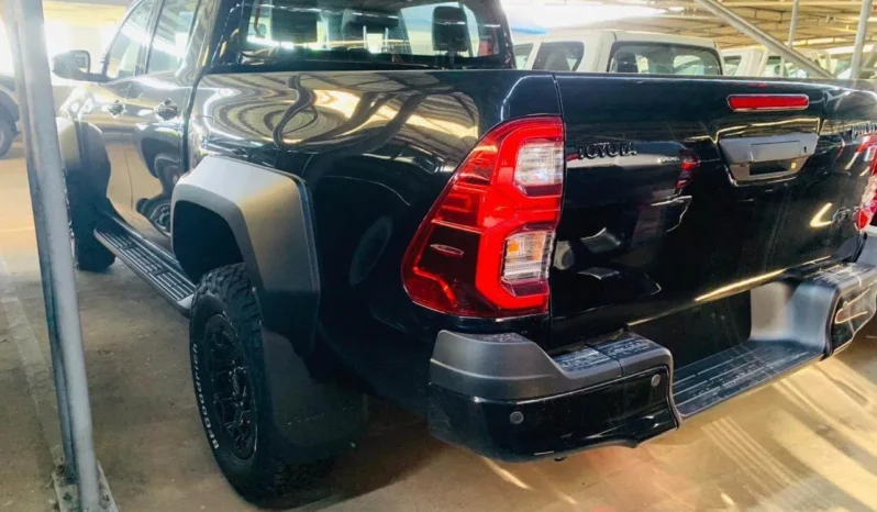 
								2025 Toyota Hilux GR-S (Pearl Black) full									
