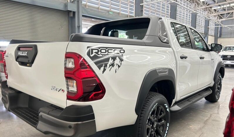 
								Toyota Hilux Rocco 2025 – Pearl White | 4WD | Brand New full									