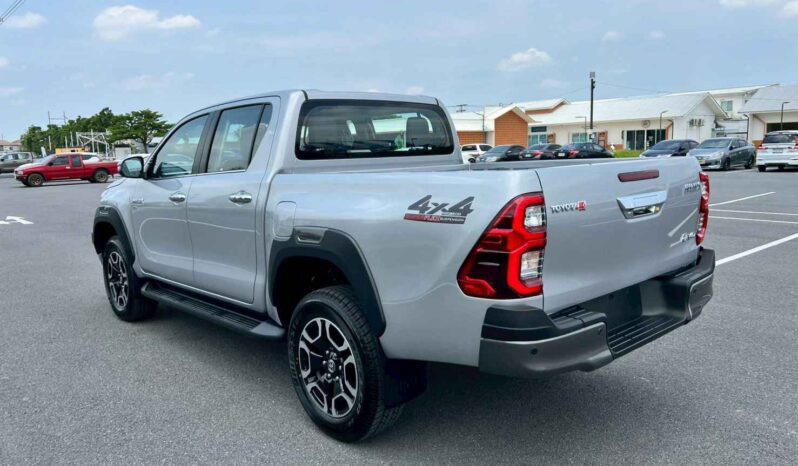 
								Toyota Hilux 4WD Double Cab (Pre-Order) full									