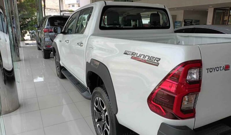
								Toyota Hilux 2022 – Pre-Runner 2.4L Manual (2WD) full									