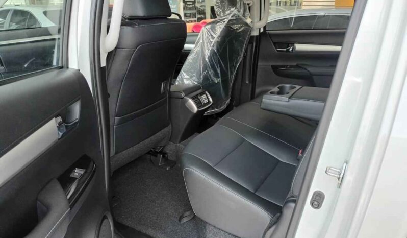 
								Toyota Hilux 2022 – Pre-Runner 2.4L Manual (2WD) full									